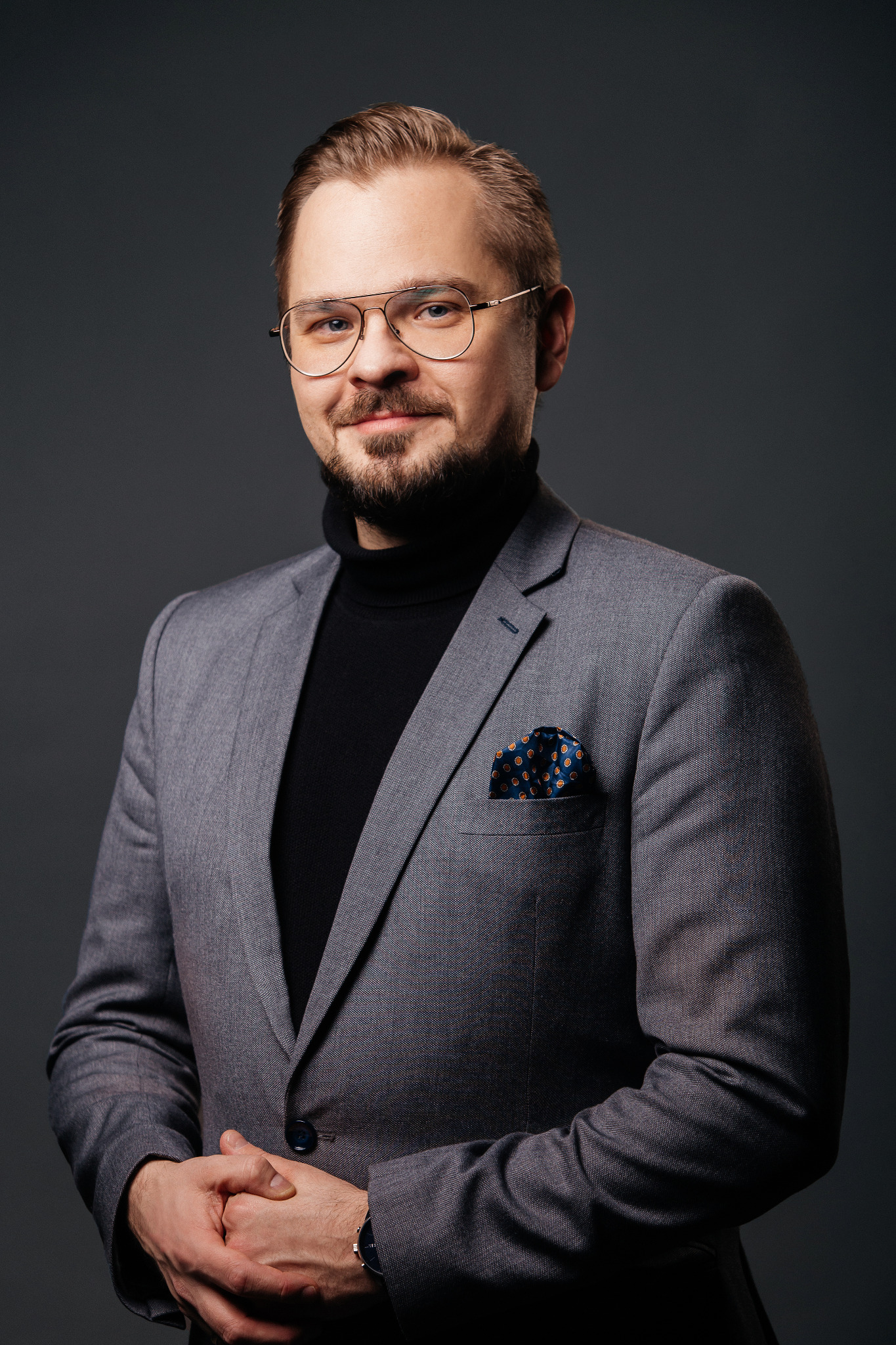 Dr Bartłomiej Machnik